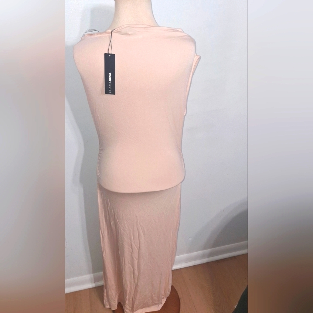 Fashion Nova - Brooke Ruched Midi Dress- W Sz Medium - Picture 8 of 9